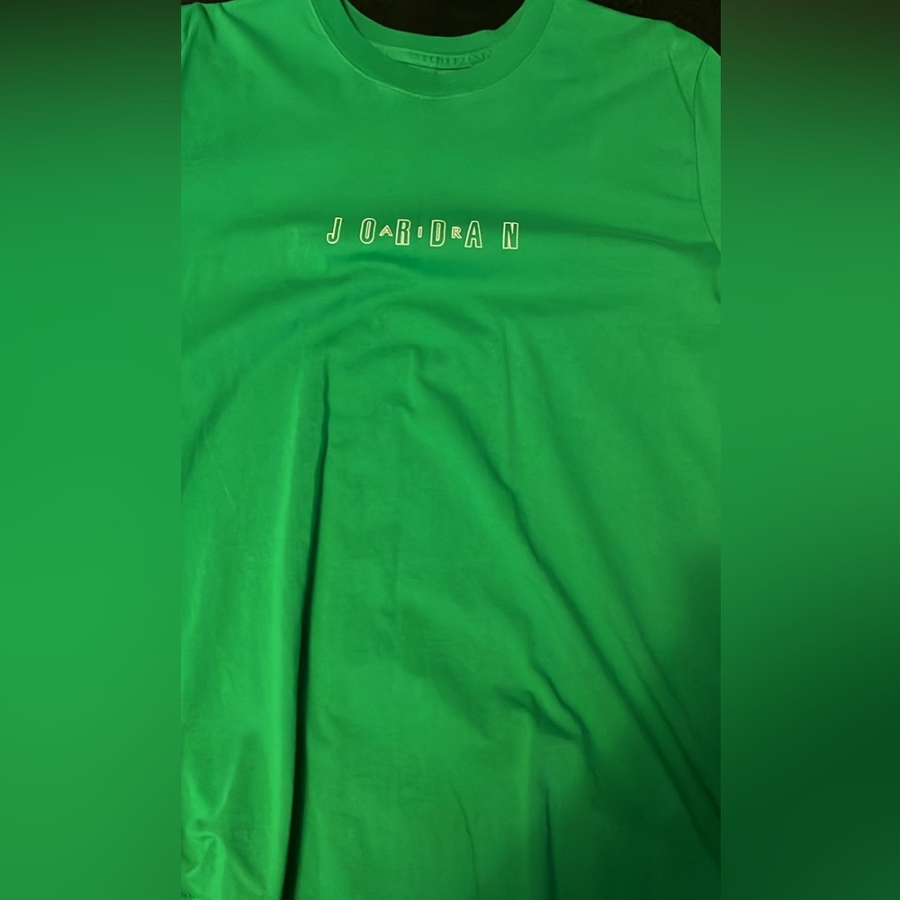 Nike air Jordan green t shirt size XL